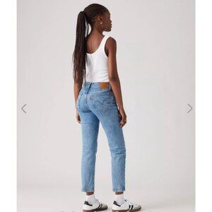 NEW $99 Levi's Wedgie Straight-Leg High-Rise Booty-Lifting Vintage-Inspired Jean